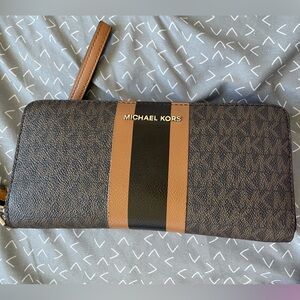 MK wallet